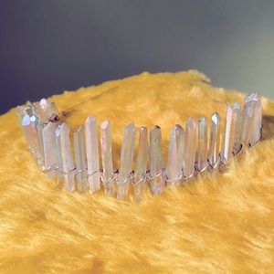 Pale blue quartz crown